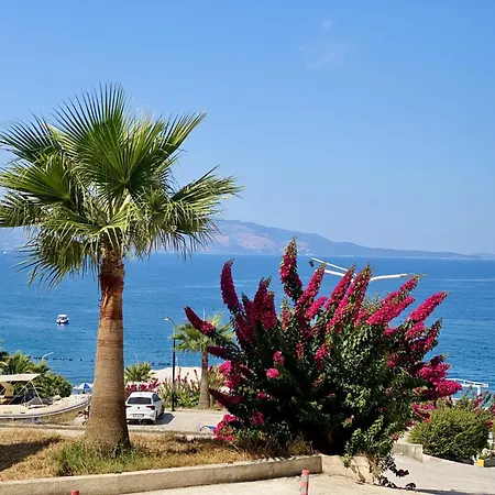 Franklin Premium 3* Sarandë