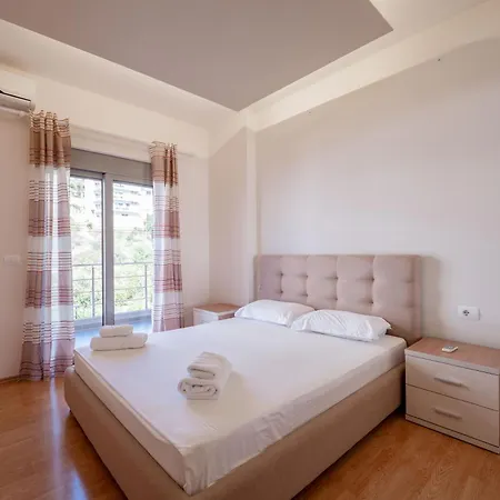 Franklin Premium 3* Sarandë