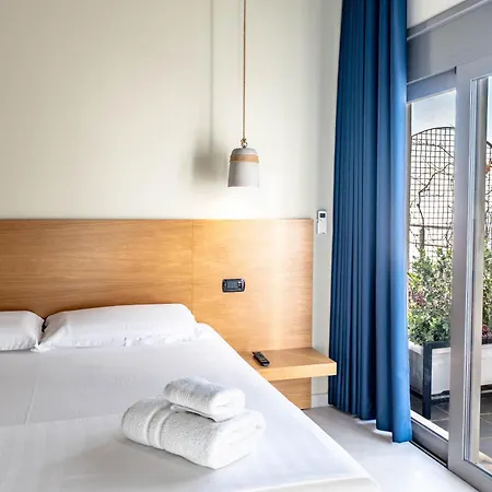 Franklin Premium 3* Sarandë