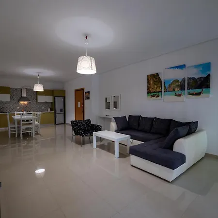 Franklin * Sarande